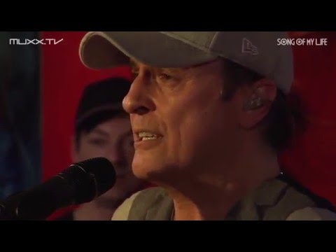 Peter Schilling feiert in seinen 60. Geburtstag "Völlig losgelöst"- der Song bei der Fußball- EM2024