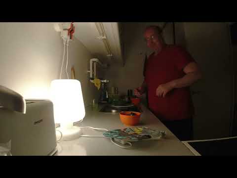 MongoTV_13017 - Del 2 - SPISER SKÅL SLIK MANDAG MIDNAT