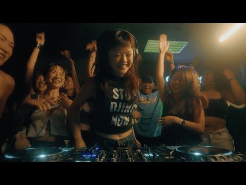 SMOOTH BRAIN GIRLY | BAILE FUNK, JERSEY, SPEED HOUSE | Midnights, Elevator Music