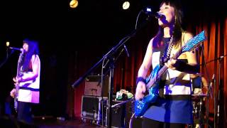 Shonen Knife: Capybara, I am a Cat