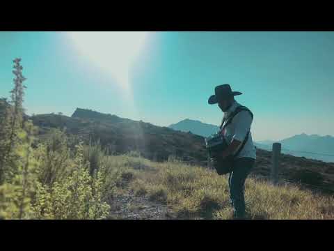 Levantó mis manos Kikín y los astros