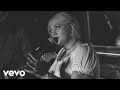 Elle King - Naturally Pretty Girls (Live)
