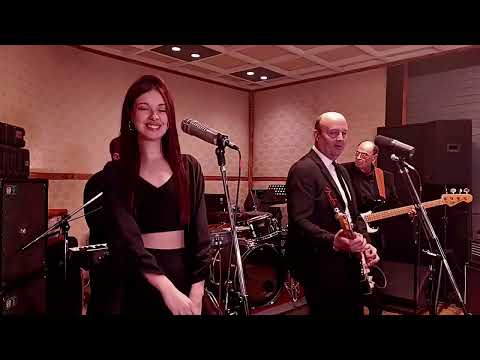 LOS IRACUNDOS - Haciendo Música