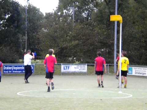 Kampioenswedstrijd Synergo A1 tegen Dalto A4 - Deel 1