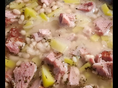 Mit Muddi Weiße-Bohnen-Suppe aus den Grundzutaten kochen.