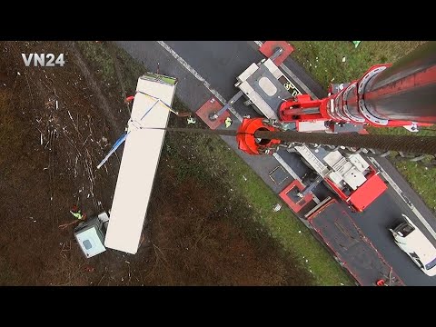 VN24 - Il camion scivola in un fosso - Il responsabile del recupero Matthias in azione