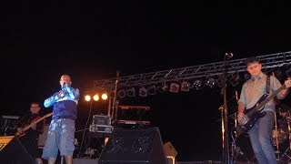 ROCKY HORROR FUCKIN' SHIT - LARA VIVE (live 2007, opening for ALMAMEGRETTA)