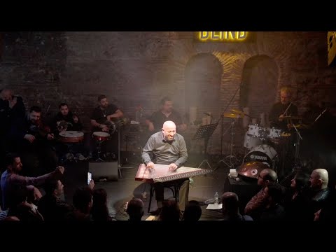 Aytaç Doğan - Nassam Alayna El Hawa (Live) (Blind Concert)