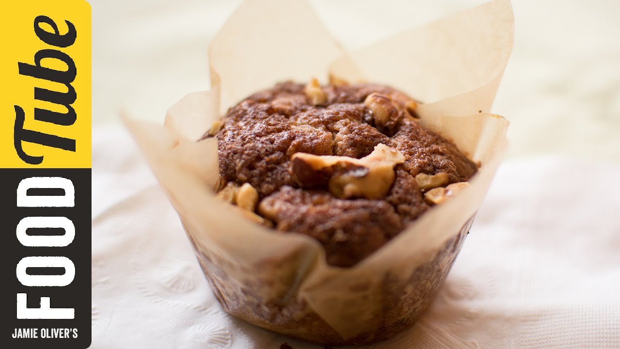 Apple cinnamon muffins: Amber Kelley