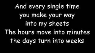 NeverShoutNever: CheaterCheaterBestFriendEater with lyrics