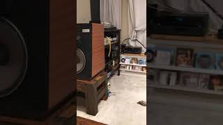 Video thumbnail for Mcintosh MC-2200 vintage & L-300 by Eric Luu