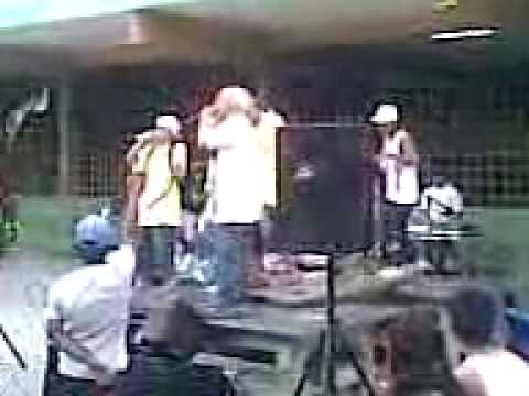 Hip-Hop Es - Primitivo y La Magra Rapsodia