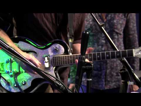 eTown Finale with Nataly Dawn & Frightened Rabbit - Beat It (eTown webisode #469)