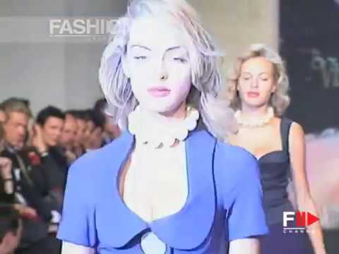 "Vivienne Westwood" Spring Summer 1999 Paris 4 of 8 pret a porter woman by FashionChannel