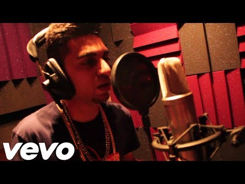 D4NNY - Unstoppable (Official Music Video)