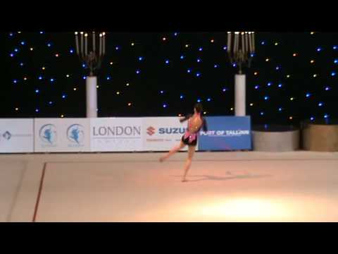 Miss Valentine 2010 Nina Evrard junior 1996-rope BEL