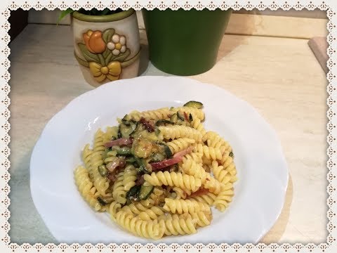 PASTA ZUCCHINE E SPECK RICETTA FACILE