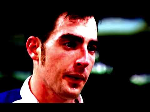 Gordon ramsay look LOOK but it keeps going