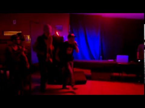 BOBBY HUSTLE, JAHRICIO & ABORIJAH - Cultivator Riddim Medley Live Cartago 1/28/2016