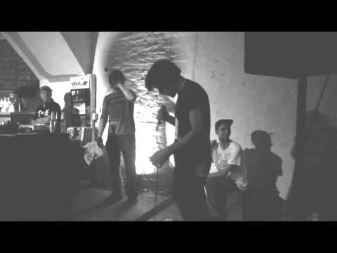 Belanglos - Selbstzweifellos live @ Angelklub