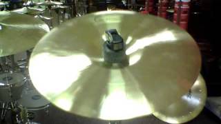 Video thumbnail for Dream 10" Pang China Cymbal by explorerspercussion