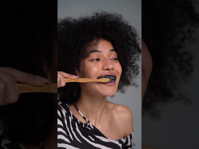 معجون أسنان بالكربون المنشط 100 مل