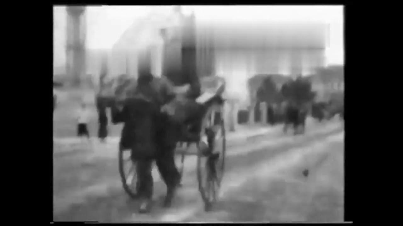 Shanghai Street Scene, no. 2 (1898) Edison