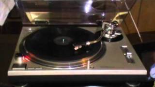 Burl Ives-Old Betsy.wmv