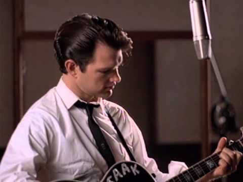 Chris Isaak — Dark Moon