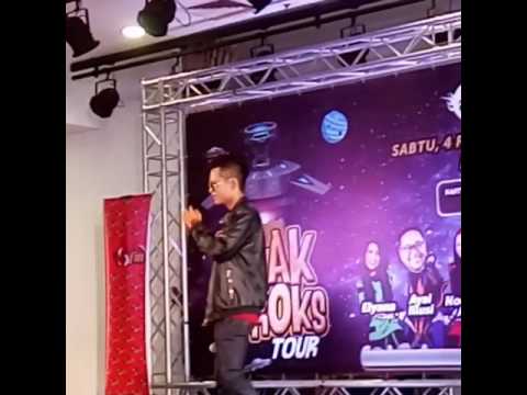 #jagajaga #tajul #bebyacha Memori Berkasih - Tajul Feat Beby Acha ( Kakak Tajul )