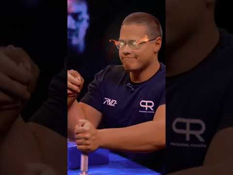 Schoolboy vs Akimbo69 | Schoolboy vs Maxim 2023 #armwrestling #shorts