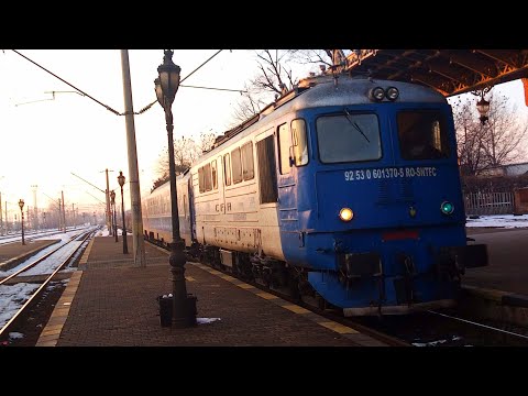 DA1370 vine în Stația Suceava cu vagoanele Trenului R5627 Suceava-Putna 21.02.2021