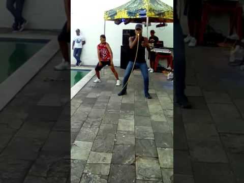 Mc Geny e Kekinho Ks - Piscina Samba Show 11/12/16.