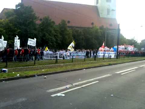Demo in Berlin Zum Erhalt der Fankultur 09102010020 2
