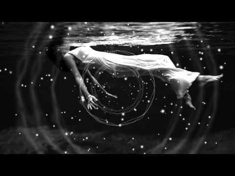 TiTano - The Drops featuring Veela (original)