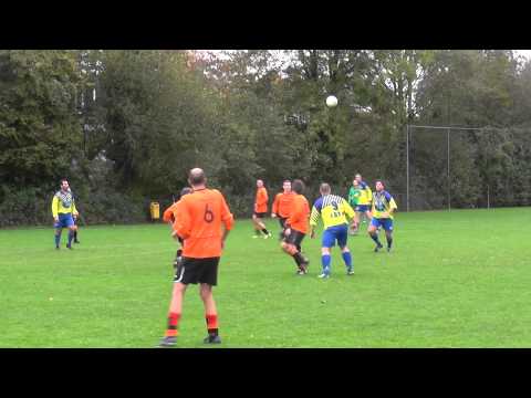 Opjestropdas.nl 25 okt 2014 OSM 75 5  - VV De Meern 8 com 7-7 Einde wedstrijd