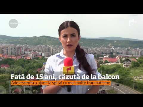 O adolescentă de 15 ani din judeţul Sibiu a alunecat de la etajul al treilea al blocului în care