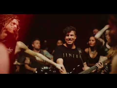 [Subtitulado En Español] NOTHING MORE ft. Sinizter - STUCK (Video Oficial)