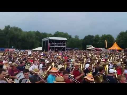 Woodstock der Blasmusik 2015 Gruppenspiel Dem Land Tirol die treue