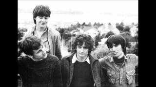 Sneaky Feelings - Maybe You Need To Come Back