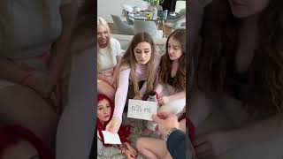 Braless no bra bouncy bouncing boobs dancing tiktok nip slip boob