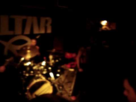 Altar - Don't be bad Live @ Viking club 31 martie 2006