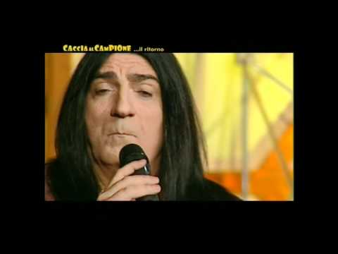 Daniele Si Nasce canta 
