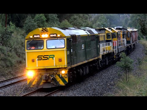 May 2020 - Alcos and 49s on SSR Maldon Grain heading South - 4k