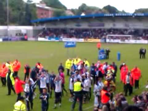 AFC Telford united 3 - 2 guiseley Greg mills celebrates