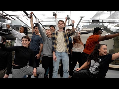 Play video