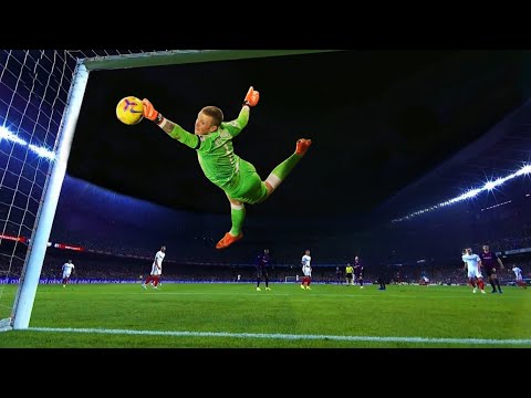 Impossible Goalkeeper Saves That Shocked the World