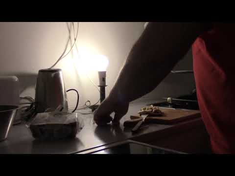 MongoTV_2486 - John Spiser Natmad og Snakker