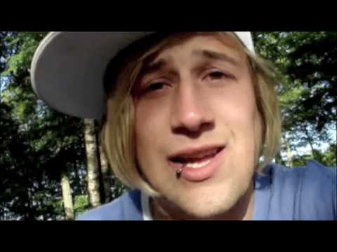 A trip To Stockholm, Emergenza