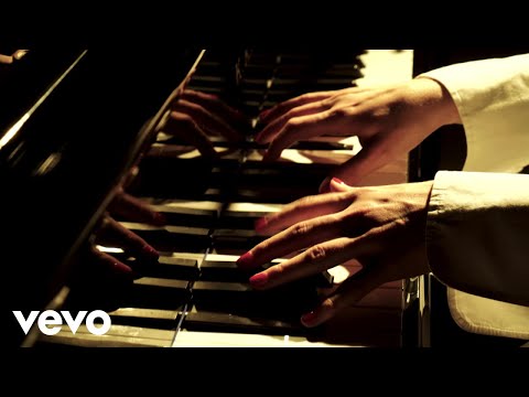 Delta Goodrem - All of My Friends (Live Acoustic)